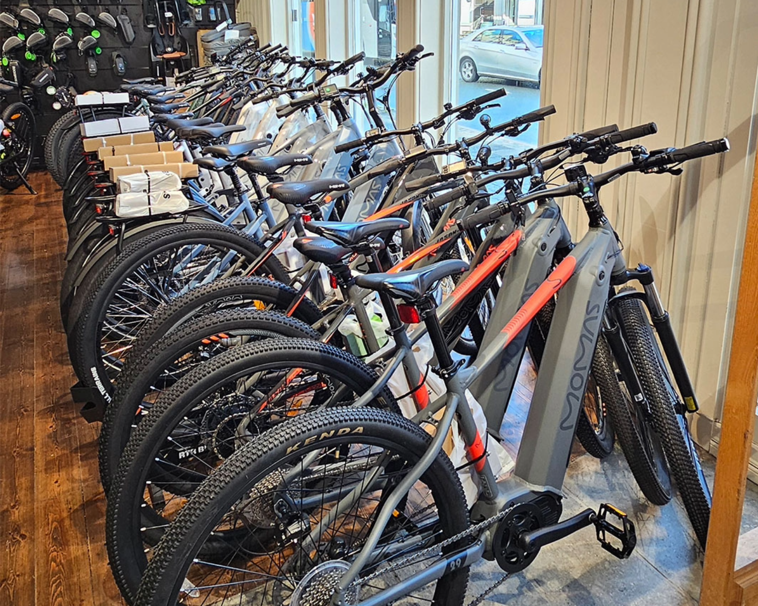 E-Wheels Trondheim &ndash; utstilling av elsparkesykler (bilde 3)