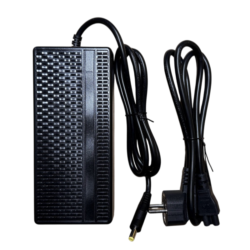 18638 1 Lader -54.6V DC2.5 - Momas Mover.png