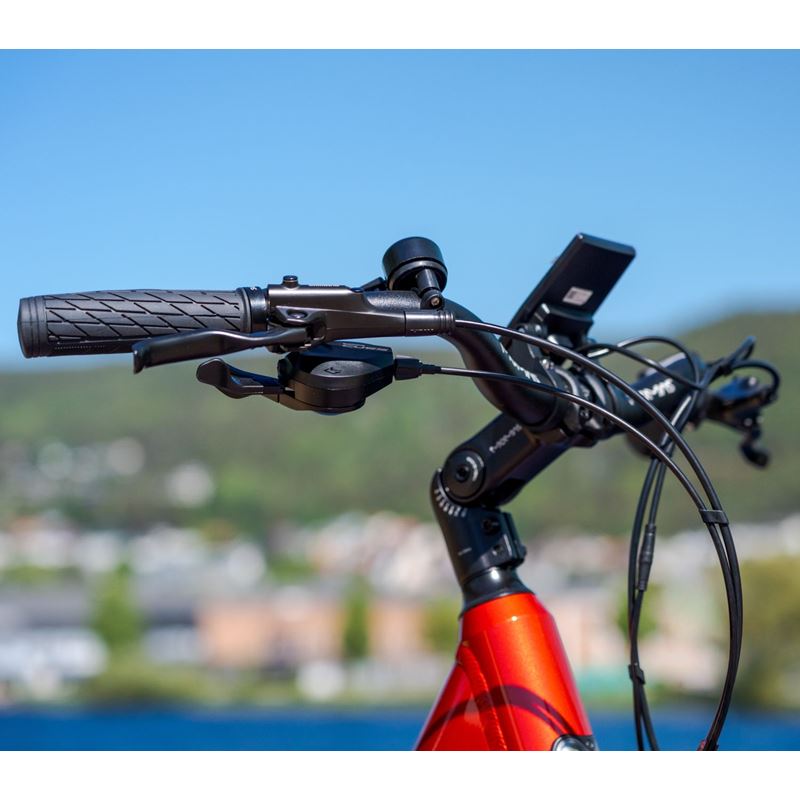 Momas Balance+ 2026 - Rød - S (EN50604 batteri, Digiwise display)