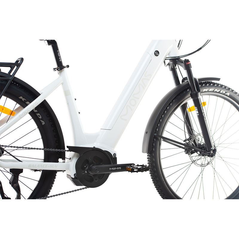 Momas Balance+ SUV 2026 - Hvit - M (630Wh EN50604 batteri, Digiwise display)