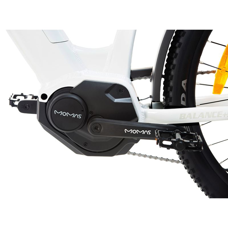 Momas Balance+ SUV 2026 - Hvit - M (630Wh EN50604 batteri, Digiwise display)