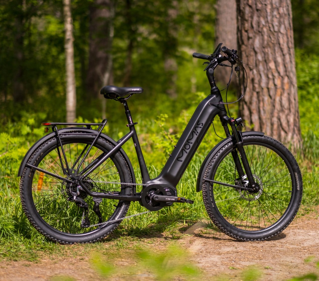 Momas Neutron SUV elsykkel 2026 – sort SUV-elsykkel