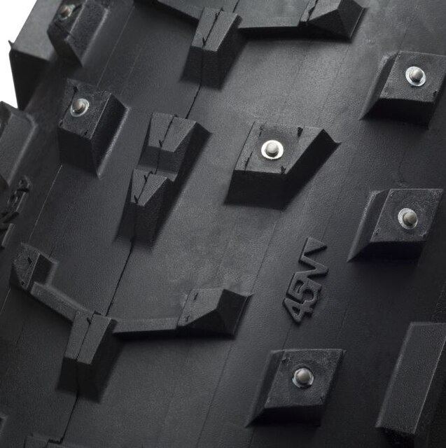 1x Piggdekk - Dillinger 4 Tire 26 x 4.2"