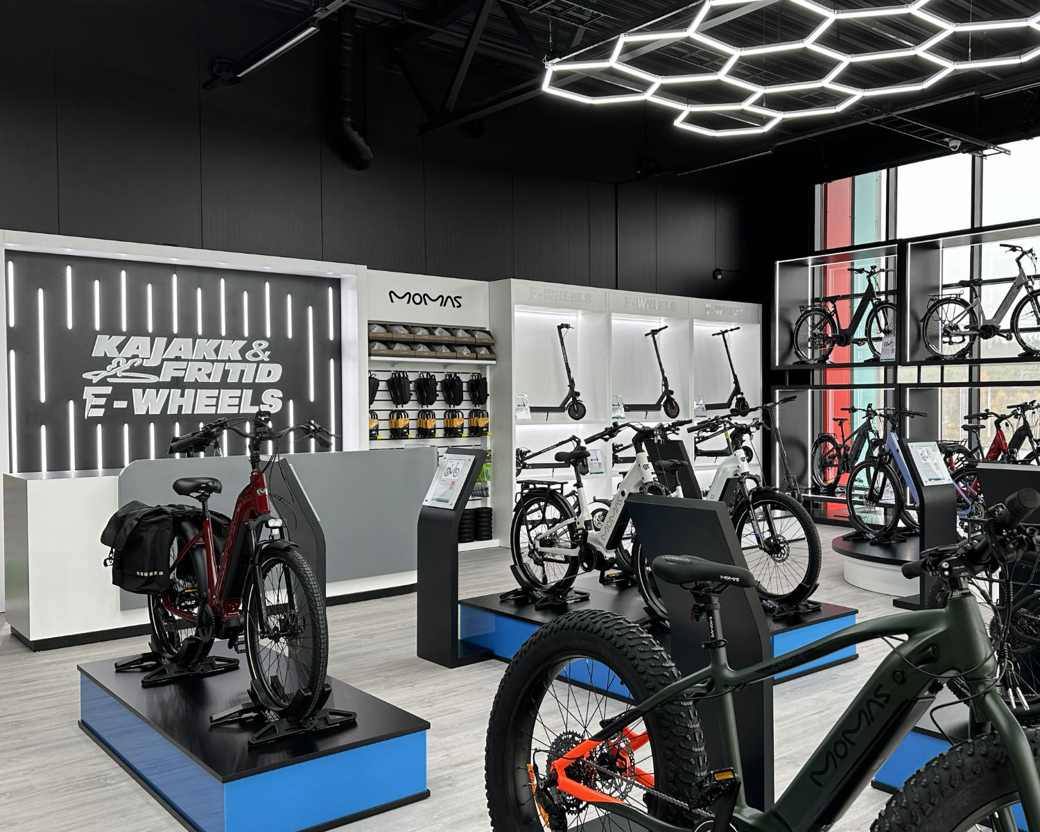 E-Wheels Kongsberg – butikk og fasade (bilde 1)
